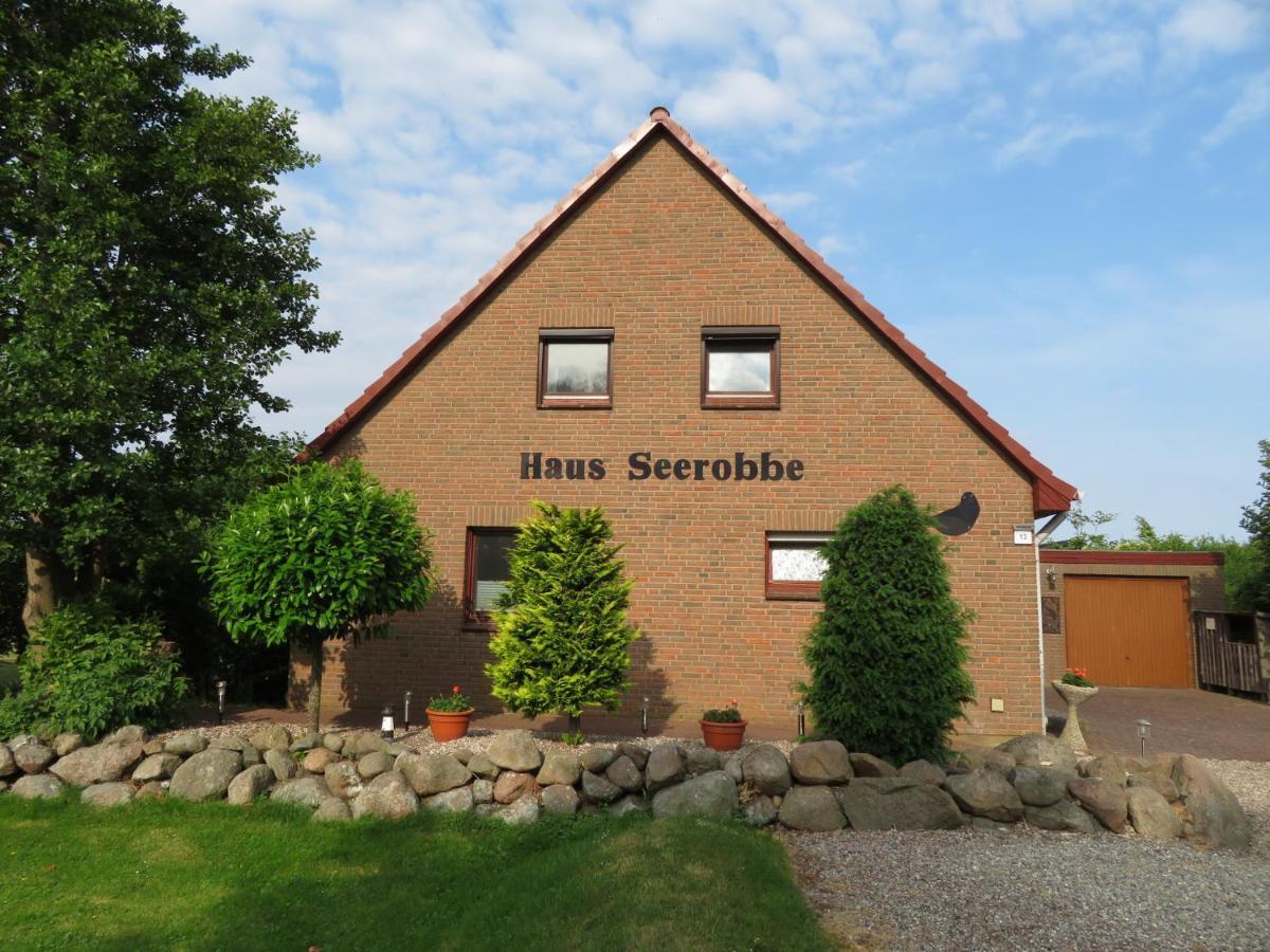 Haus Seerobbe-Erdgeschosswohnung فيهمارن المظهر الخارجي الصورة